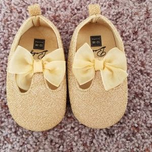 Gold glitter house shoes 12-18months
